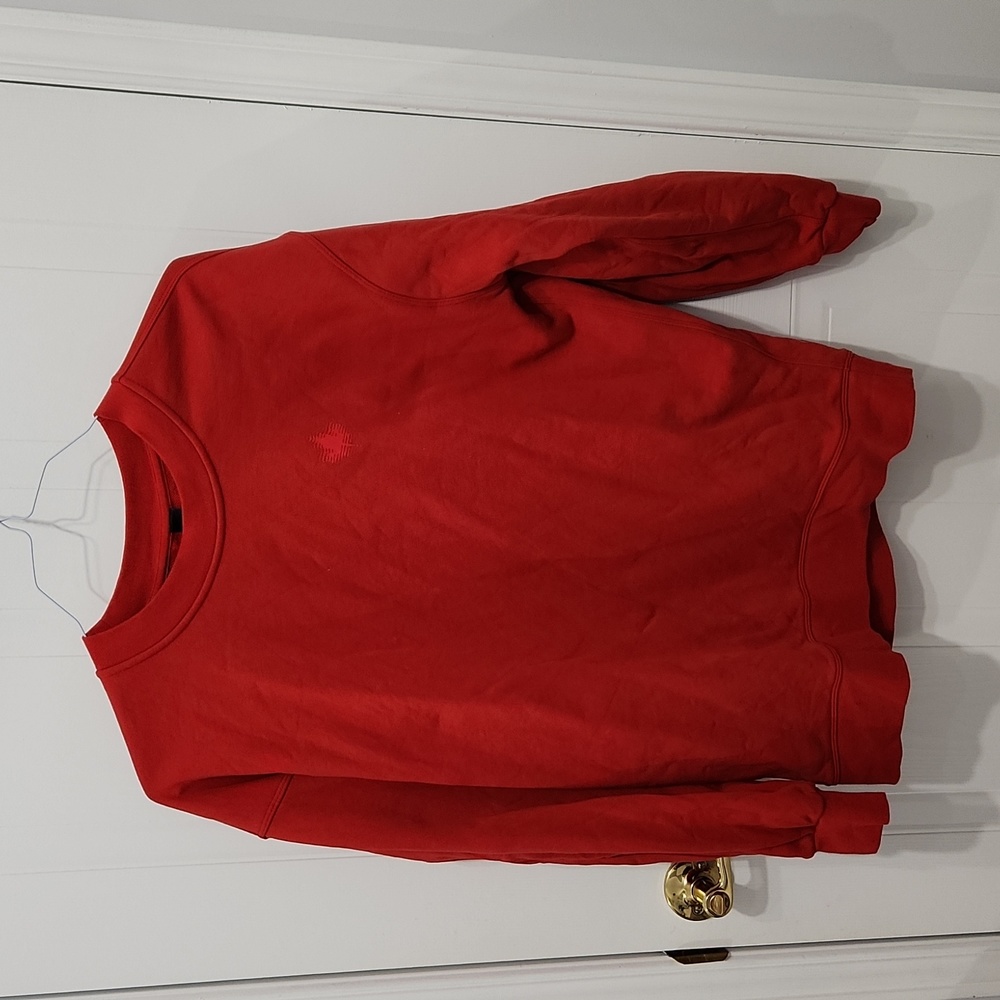 Lululemon team canada Olympics oversize top